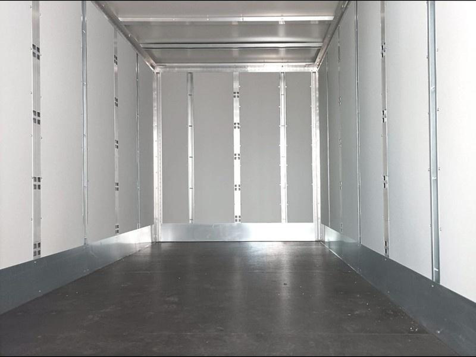 Maxus deliver 9 DELIVER9 Cab (L4) - ruota singola - trazione posteriore - N1