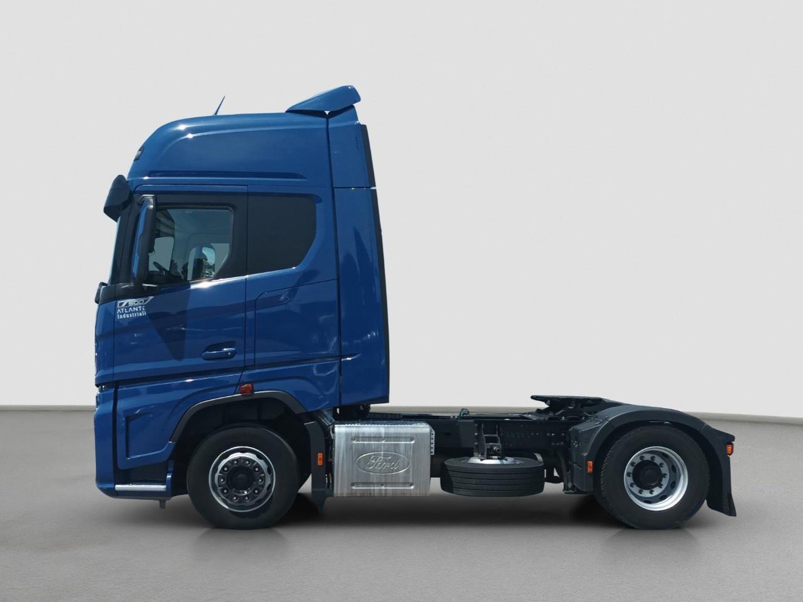 Ford Trucks F-max l 4x2 1350l comfort mega cab
