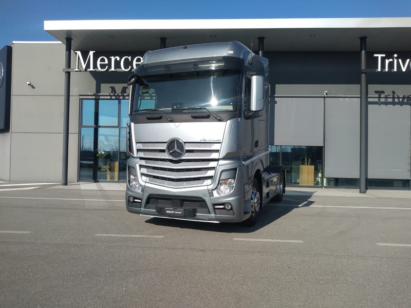 Mercedes Actros 1853 ls flat cab. str.sp.2,5 euro vi