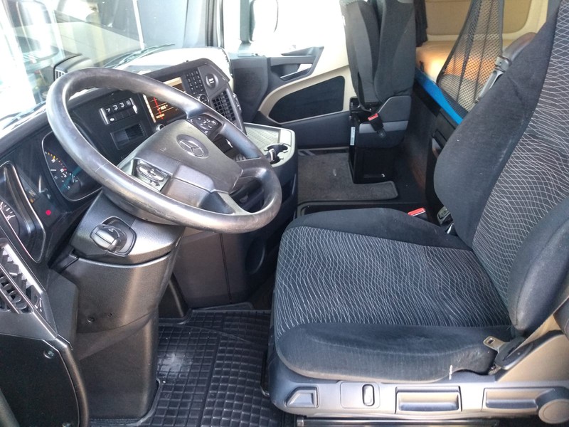 Mercedes Actros 1853 ls flat cab. str.sp.2,5 euro vi