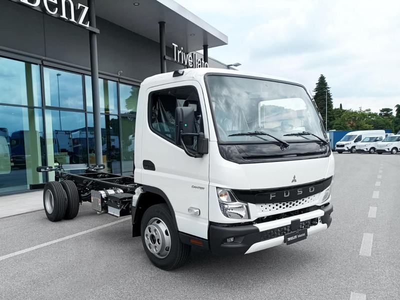 Mitsubishi Canter 7C15/34 TF1 MY22 AEBS Cab Sing Com  bianco