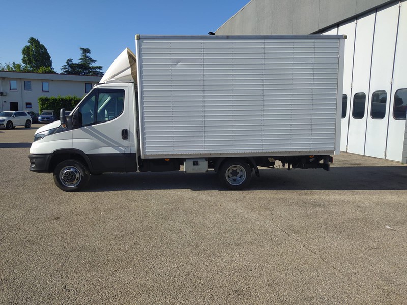 Iveco Daily 35 c16 2.3 3450 cab. e6d-temp