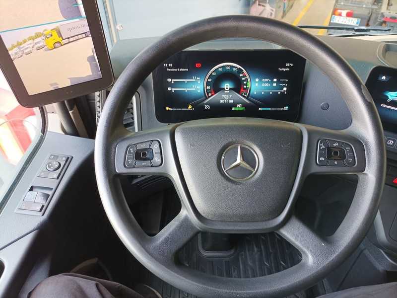 Mercedes Actros 5 1845 ls 4x2