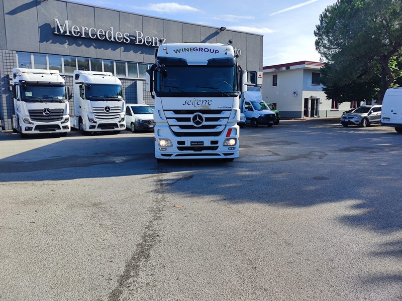 Mercedes Actros 2546 L