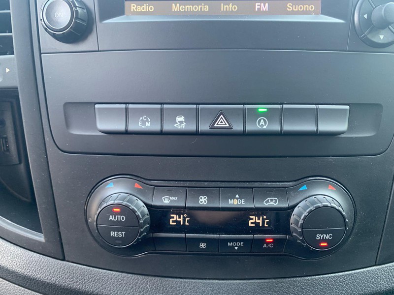 Mercedes Vito 119 cdi(bluetec) compact 4x4 mixto auto e6 diesel grigio