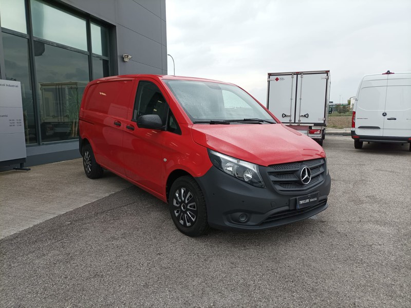 Mercedes Vito 116 cdi compact e6 diesel rosso