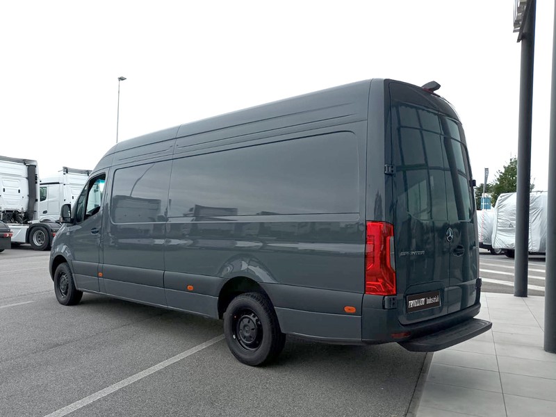 Mercedes Sprinter 319 CDI F 43/35