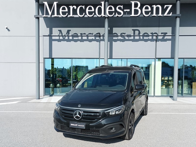 Mercedes Classe T eqt 200 elettrica nero