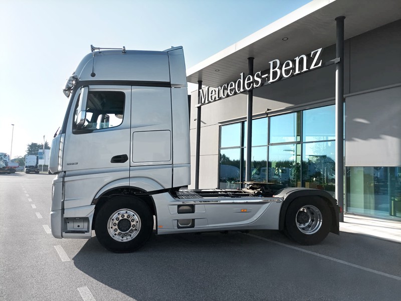 Mercedes Actros 5 1853 ls 4x2