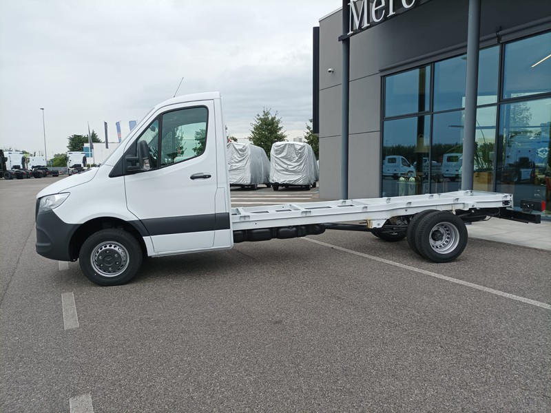 Mercedes Sprinter 415 CDI T 43/35 diesel bianco