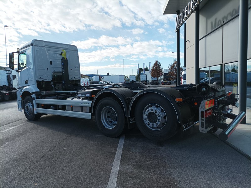 Mercedes Actros New 2551 L Distribuzione