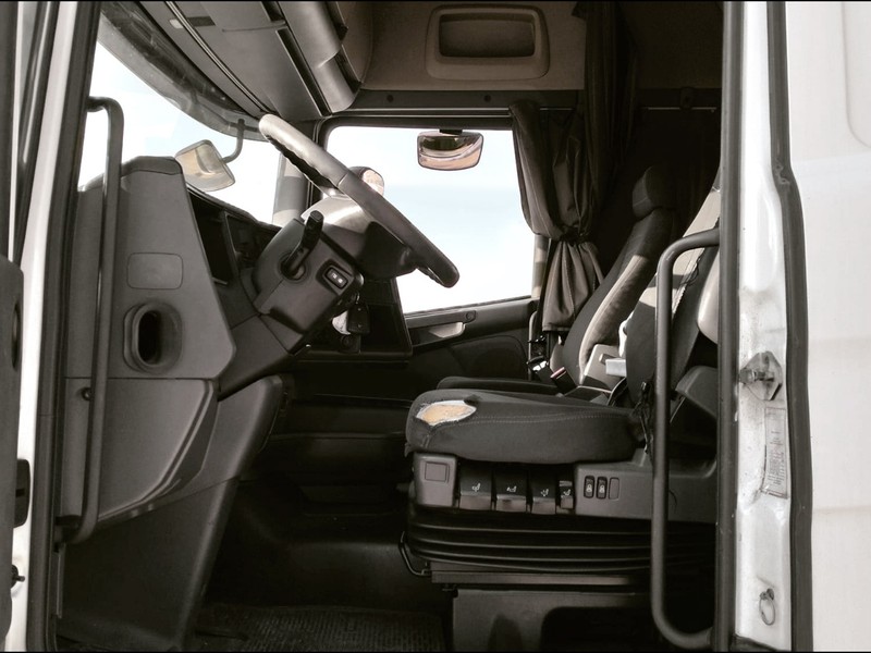 Scania 440 r la 4x2 mla scr(egr) e5