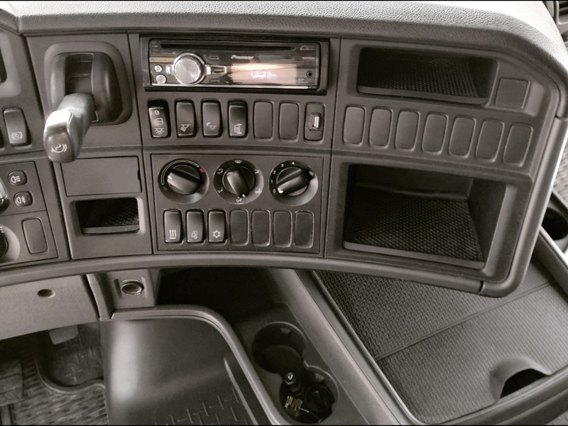 Scania 440 r la 4x2 mla scr(egr) e5