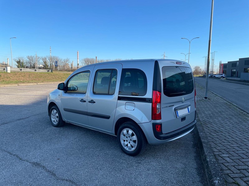 Mercedes Citan 111 cdi long business blueff. e6 diesel grigio