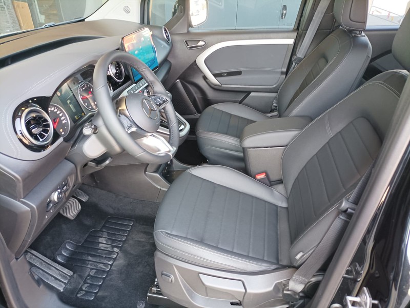Mercedes Classe T 180 d diesel nero