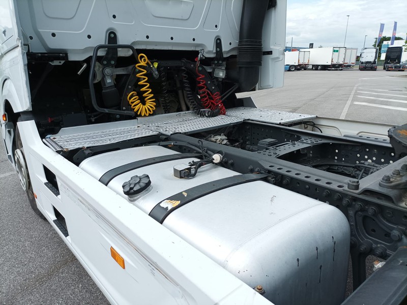 Mercedes Actros 1845 ls nrl flat cab. str.sp. 2,5 eurovi(e5)
