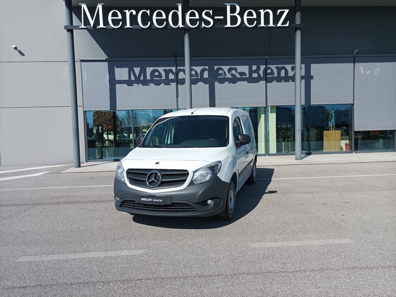 Mercedes Citan 111 cdi long blueff. e6d-temp diesel bianco
