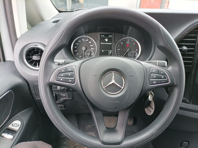 Mercedes Vito 114 cdi long pro auto my20