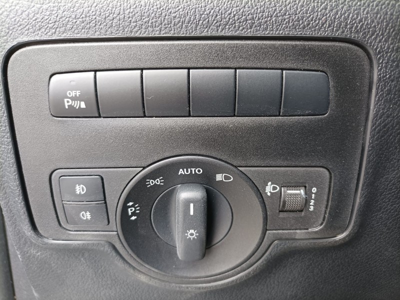 Mercedes Vito 114 cdi long pro auto my20