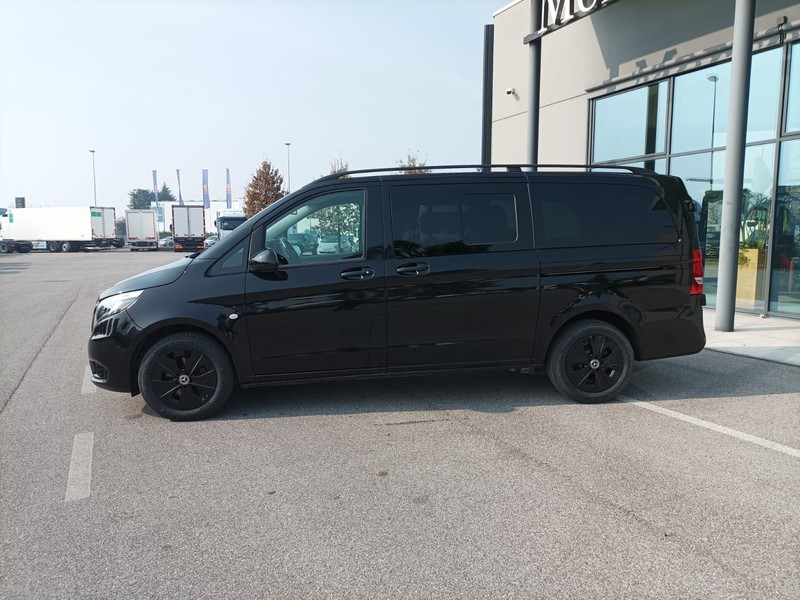Mercedes Vito 119 cdi long 4x4 mixto auto my20 diesel nero