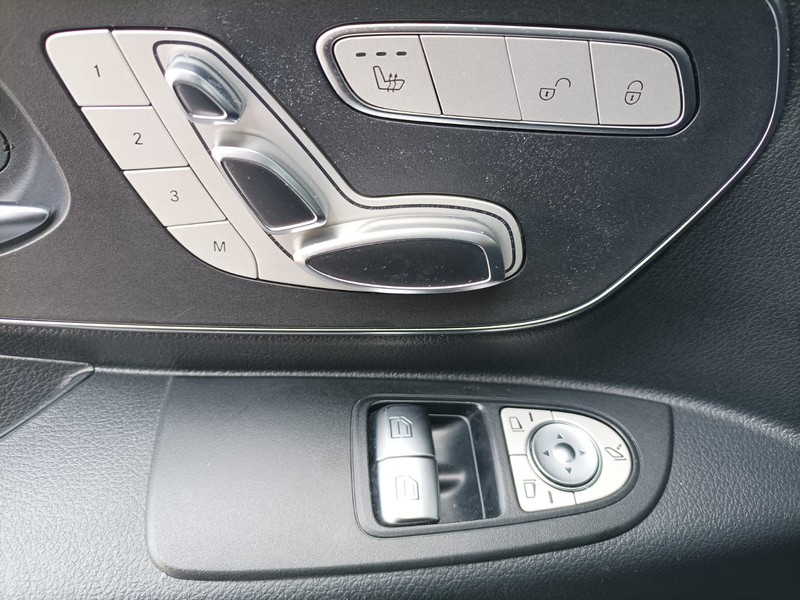 Mercedes Vito 119 cdi long 4x4 mixto auto my20 diesel nero