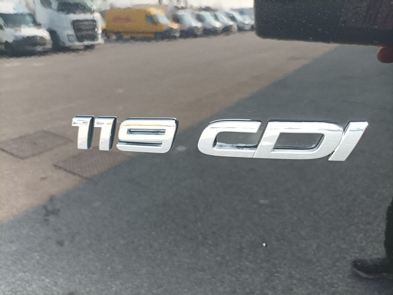 Mercedes Vito 119 cdi long 4x4 mixto auto my20 diesel nero
