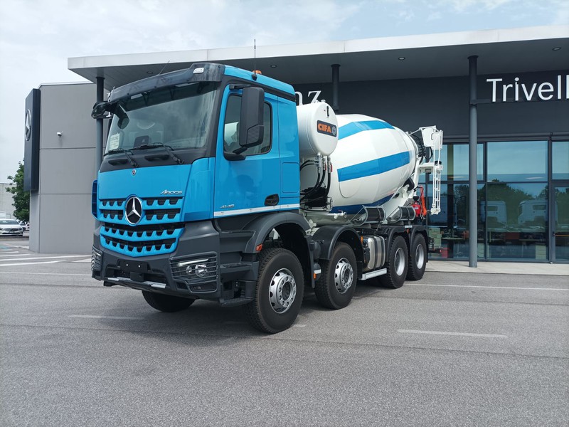Mercedes Arocs 4148 B