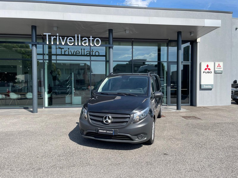 Mercedes Vito 116 cdi long tourer pro auto my20 diesel nero