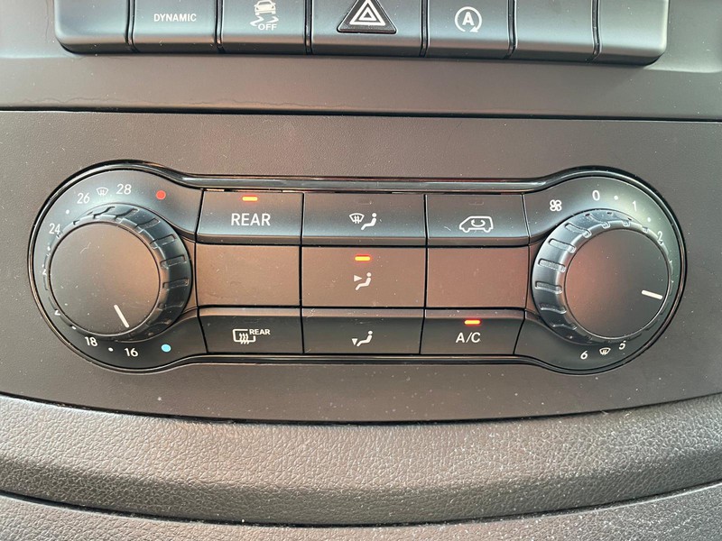 Mercedes Vito 116 cdi long tourer pro auto my20 diesel nero