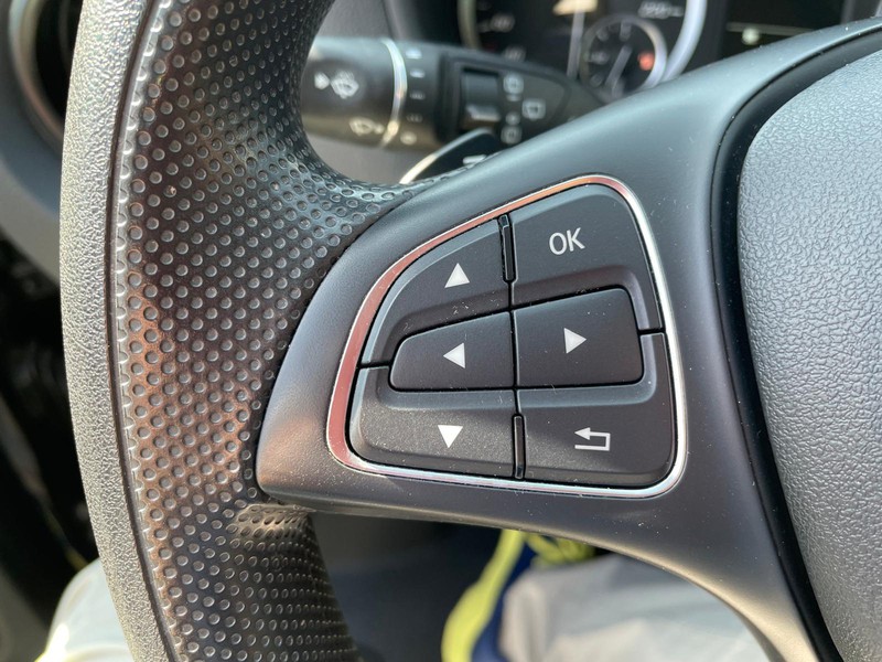Mercedes Vito 116 cdi long tourer pro auto my20 diesel nero