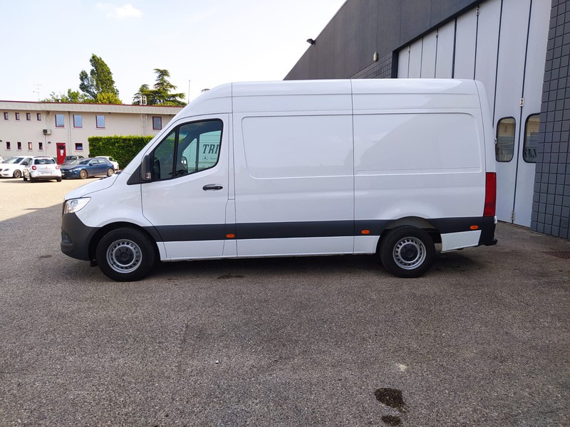 Mercedes Sprinter 319 3.0 cdi f 37/35 rwd evi