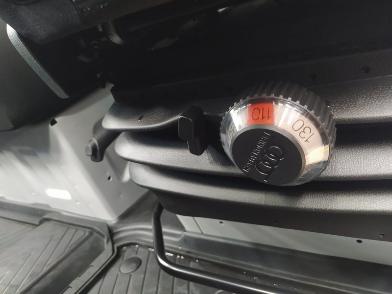 Mercedes Sprinter 319 3.0 cdi f 37/35 rwd evi