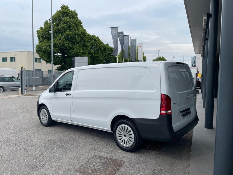 Mercedes Vito 116 cdi long auto my20 diesel bianco