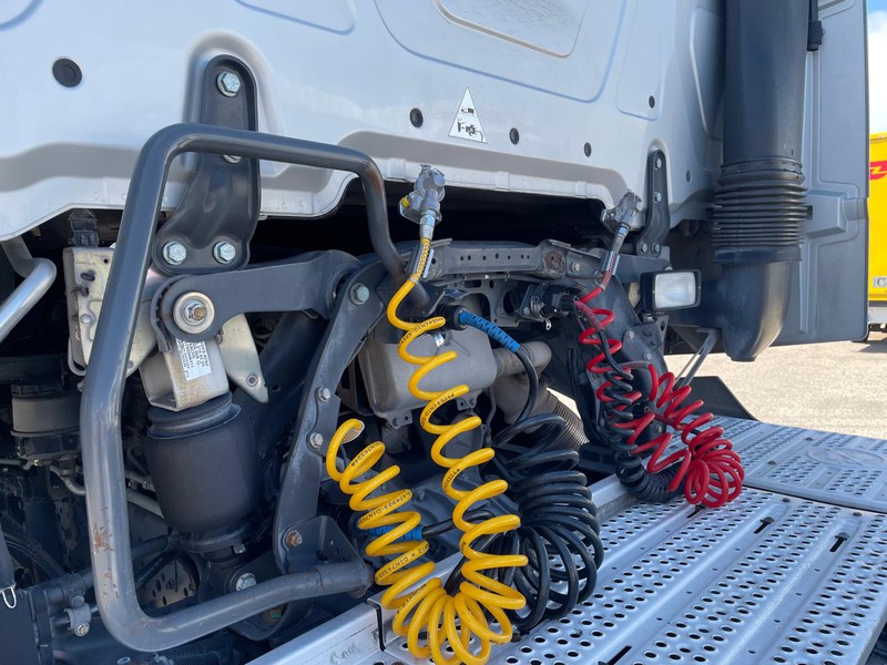 Mercedes Actros 1851 ls cab. str.sp.2,3 eurovi(e5) diesel 