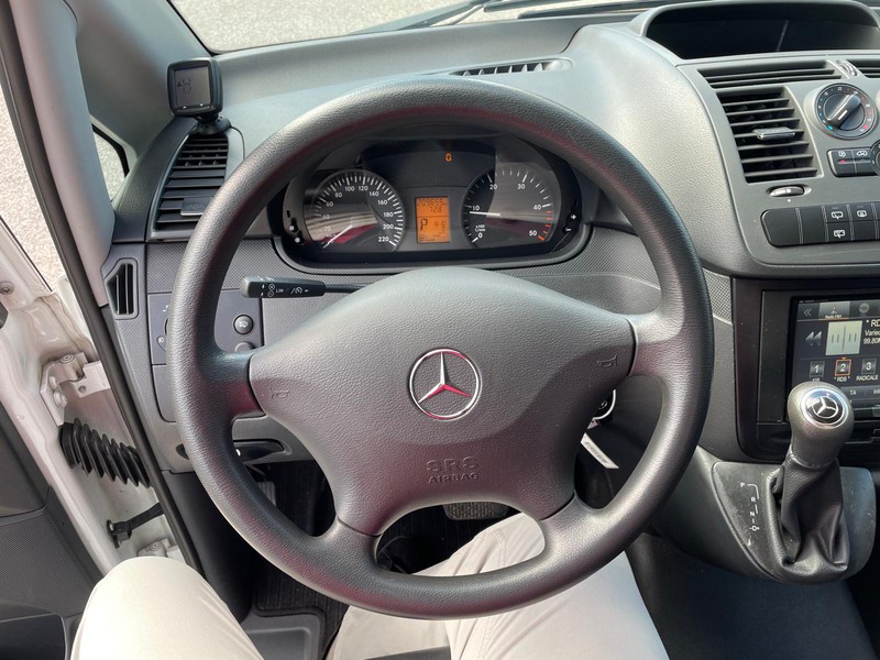 Mercedes Vito 116 cdi long 4x4 kombi shuttle