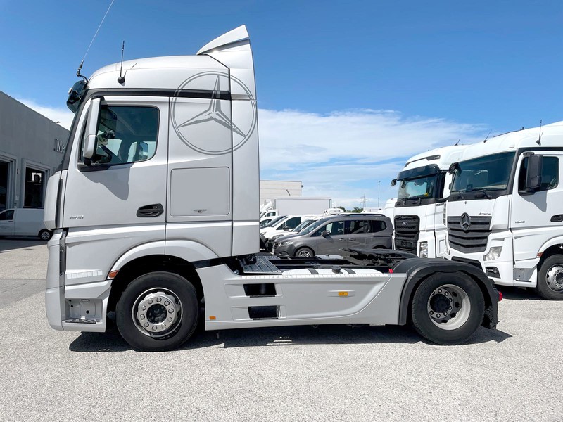 Mercedes Actros 1851 ls cab. str.sp.2,3 eurovi(e5) diesel 