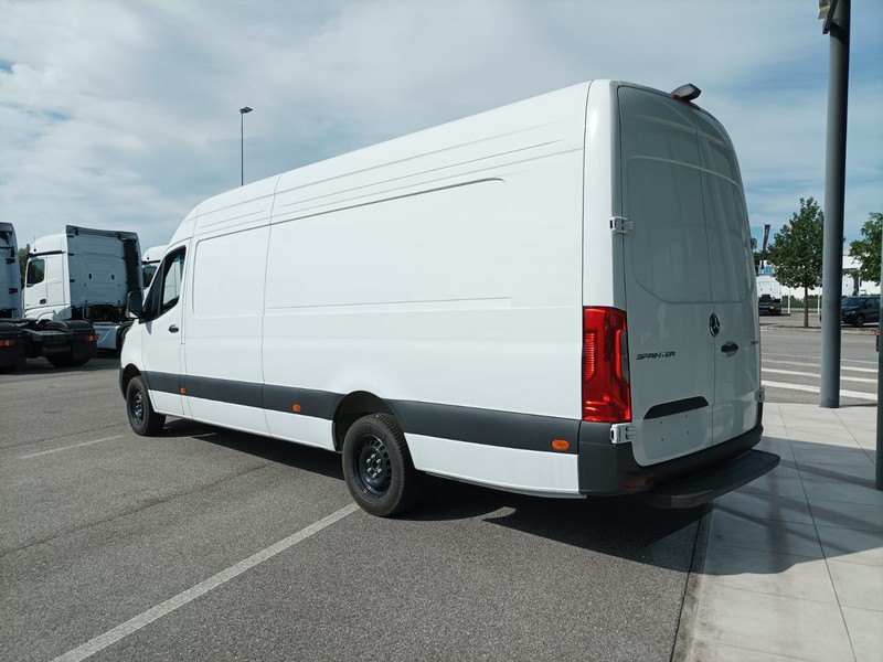 Mercedes Sprinter 317 rwd 2.0 cdi f 43l/35 h2
