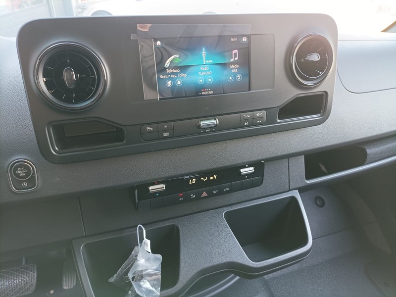Mercedes Sprinter 317 rwd 2.0 cdi f 43/35 h2