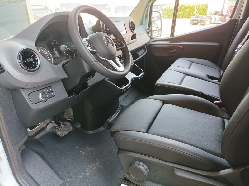 Mercedes Sprinter 317 rwd 2.0 cdi f 43/35 h2