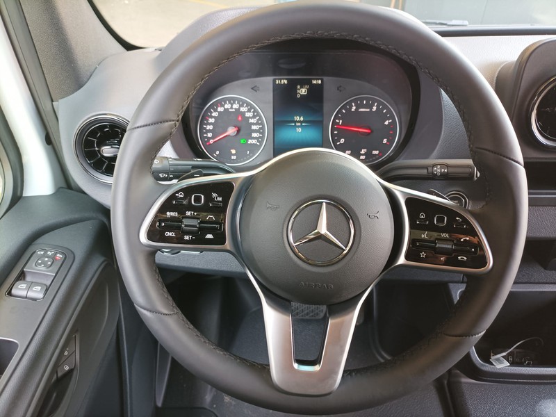 Mercedes Sprinter 317 rwd 2.0 cdi f 43/35 h2