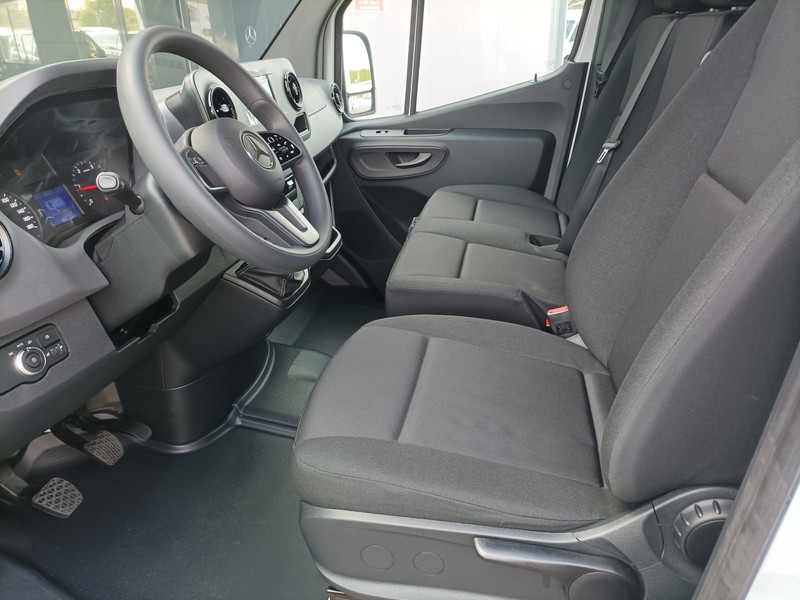 Mercedes Sprinter 311 CDI F 37/35