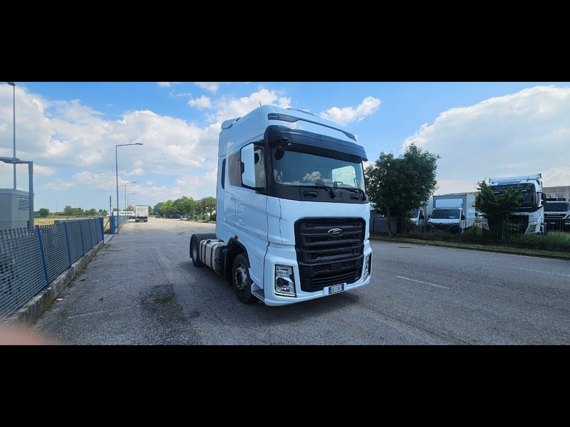 Ford Trucks F-max 4x2 comfort mega cab