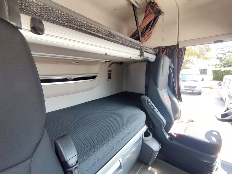 DAF FT XF 480 mx-13 ft space cab