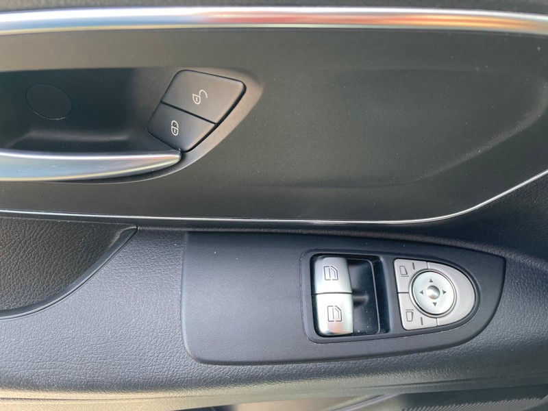 Mercedes Vito 114 cdi long auto my20 diesel bianco