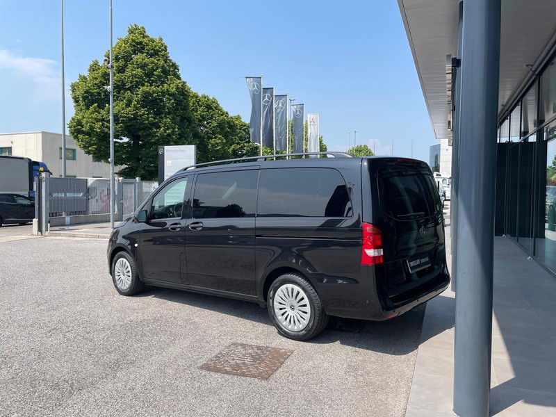 Mercedes Vito 116 cdi long tourer pro my19 diesel nero