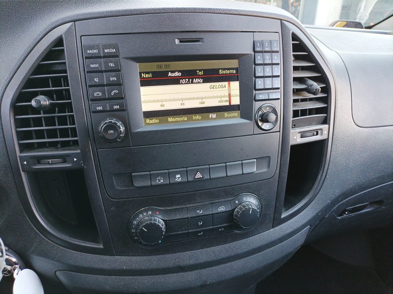 Mercedes Vito 114 cdi compact e6 diesel bianco