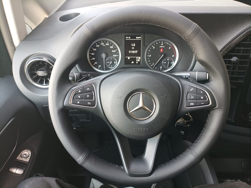 Mercedes Vito 116 cdi long mixto auto my20 diesel verde