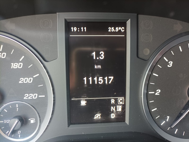 Mercedes Vito 116 cdi long mixto auto my20 diesel verde