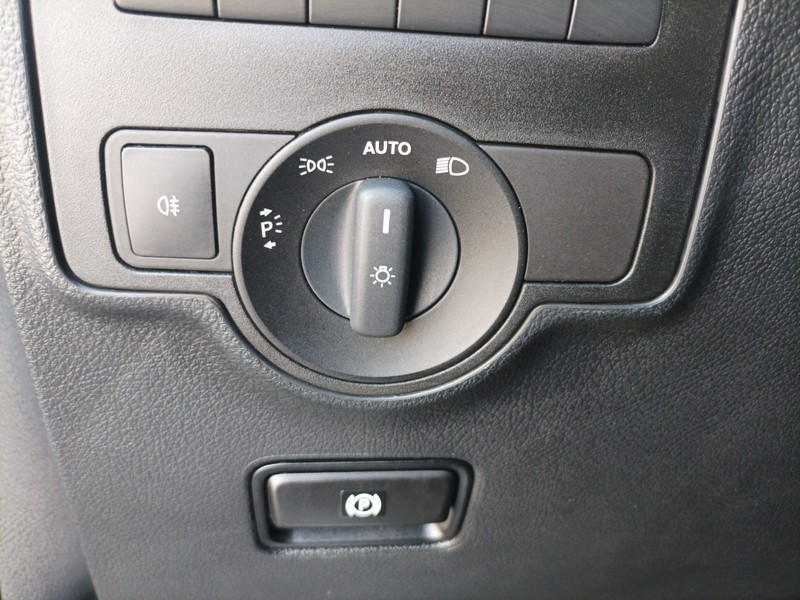 Mercedes Vito 116 cdi long mixto auto my20 diesel verde