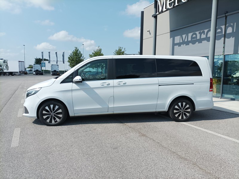 Mercedes Classe V extralong 220 d sport auto diesel bianco